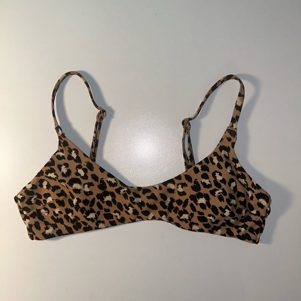 Aerie Size XS Scoop Cheetah Print Bathing Suit Top